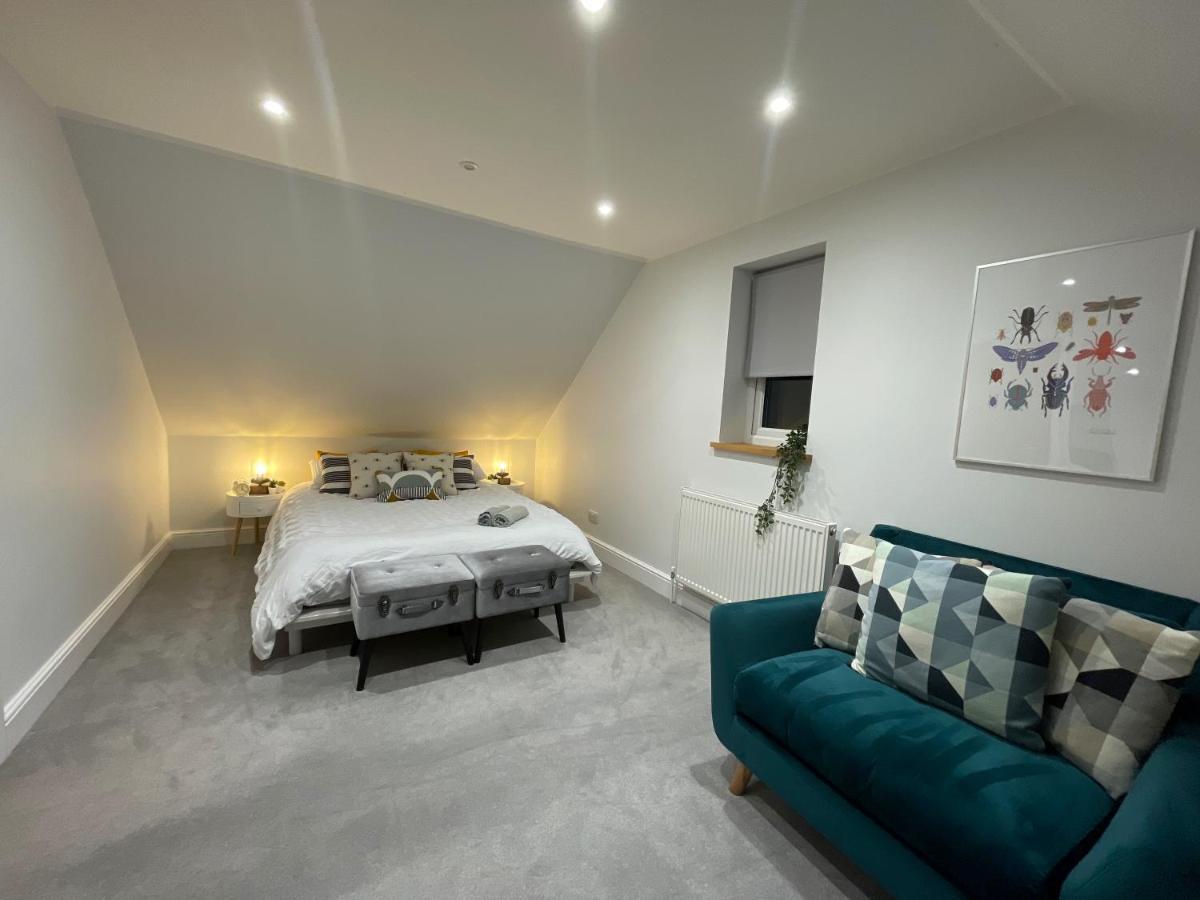 Unique Luxury Detached Apartment In Windsor That Sleeps 4 外观 照片
